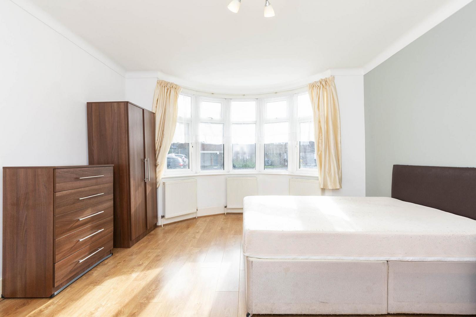 Stunning House Burnley Road , Dollis Hill